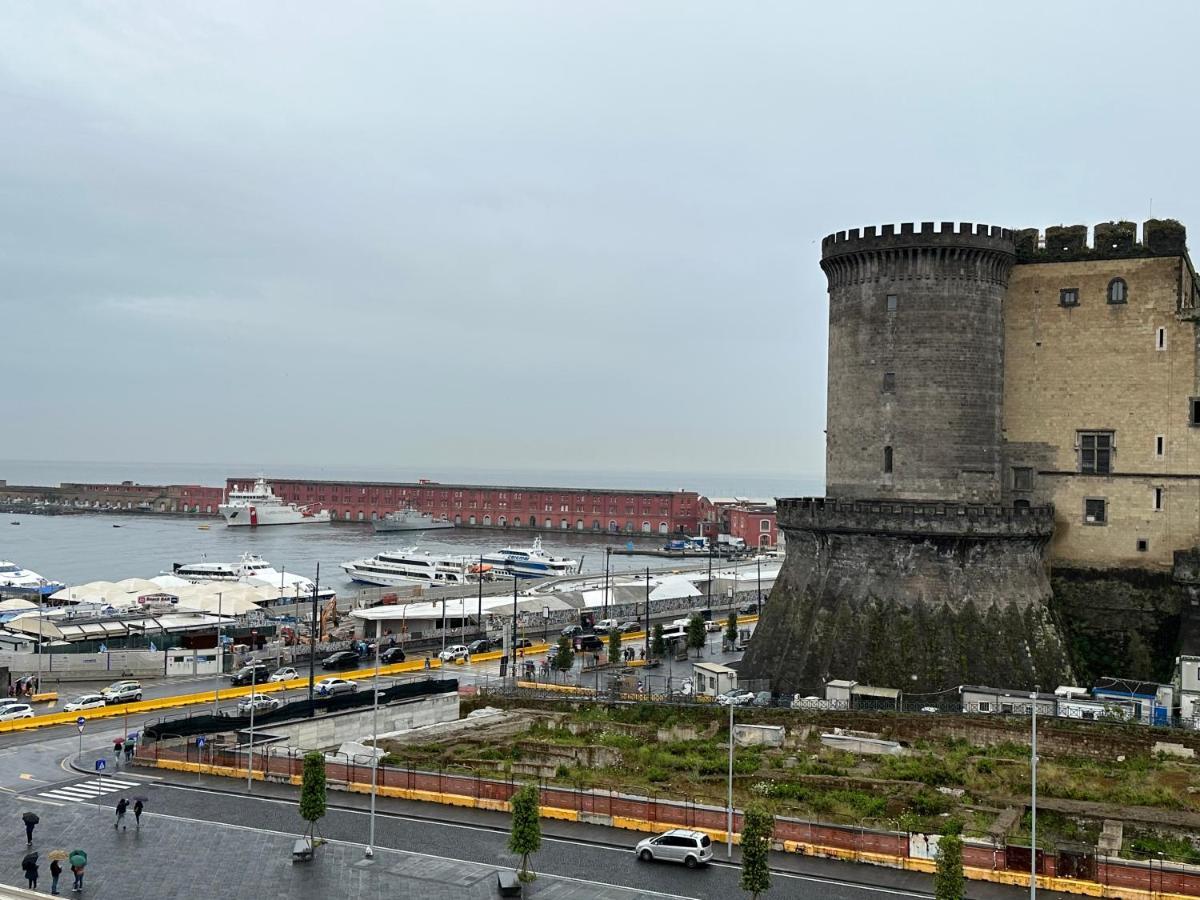 La Dimora Al Castello Central Flat Naples - My Place Екстер'єр фото