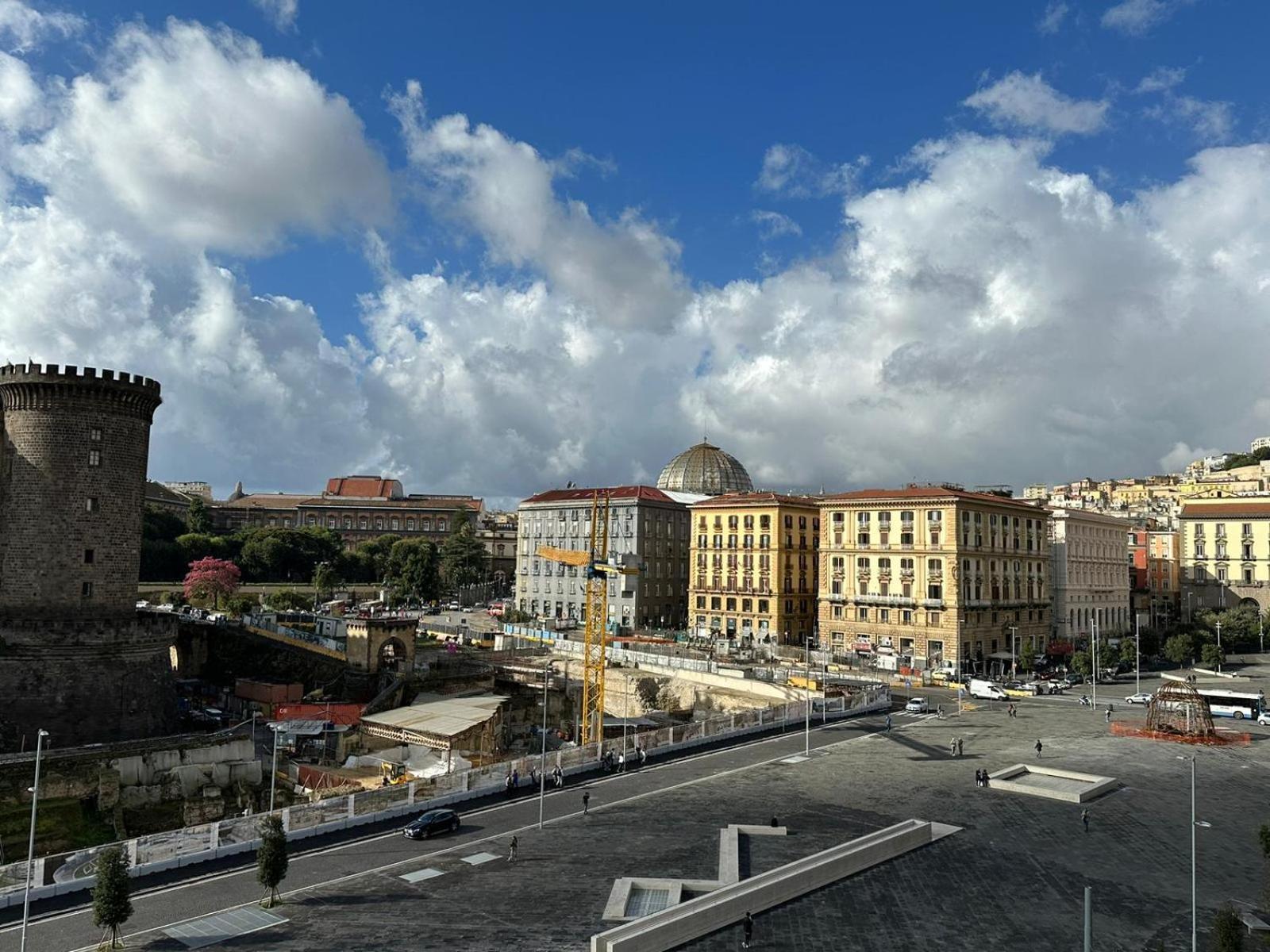 La Dimora Al Castello Central Flat Naples - My Place Екстер'єр фото