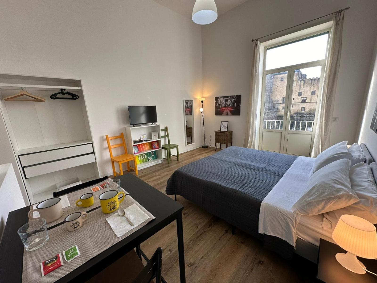 La Dimora Al Castello Central Flat Naples - My Place Екстер'єр фото